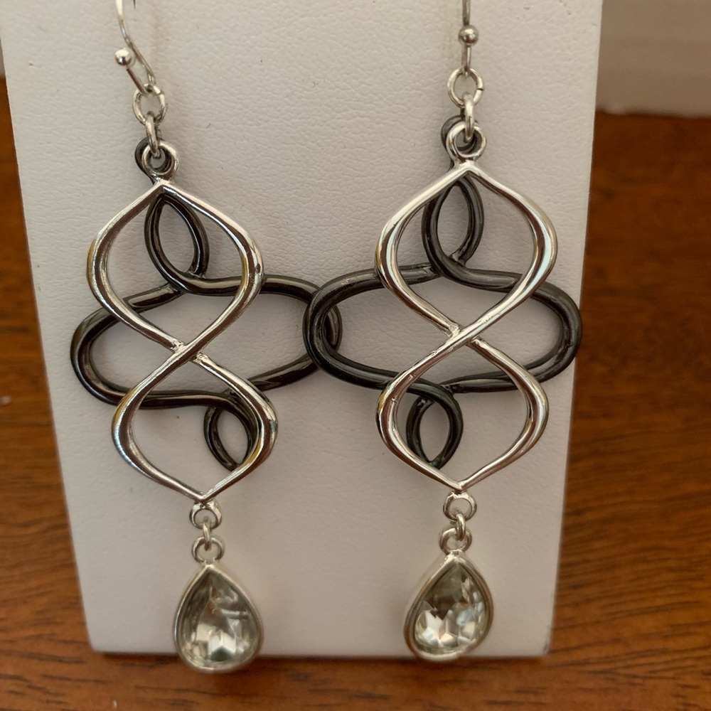 Avon Open Loop Teardrop Earrings